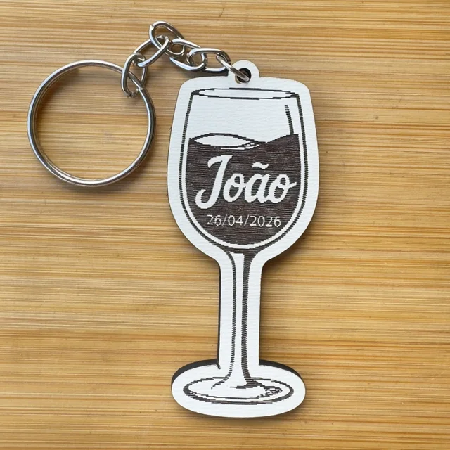 Kit Chaveiros Taça Personalizado Nome Data MDF Aniversário Festa Adulto