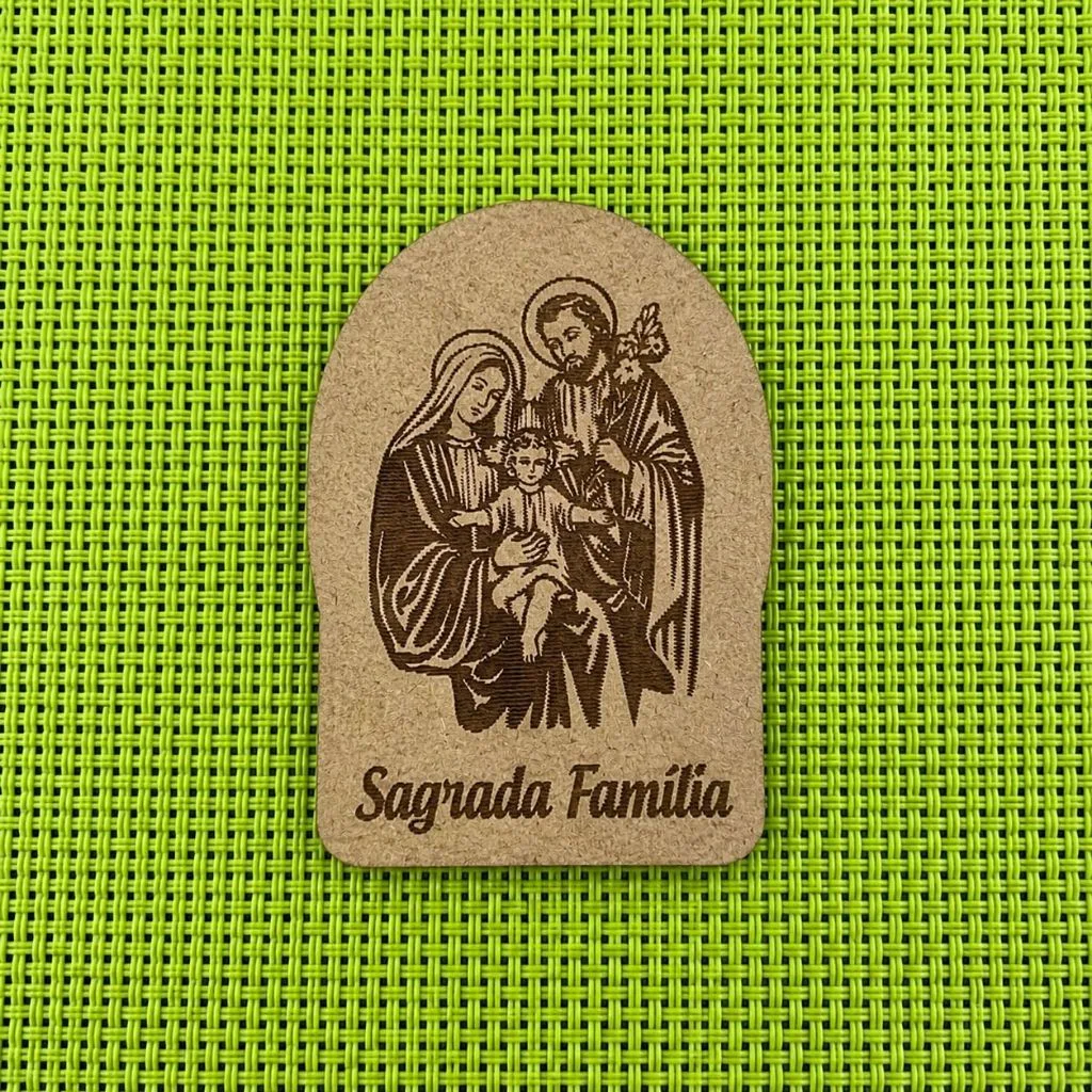 Kit de Imãs de Geladeira Sagrada Família MDF Lembrancinha Religiosa Católica